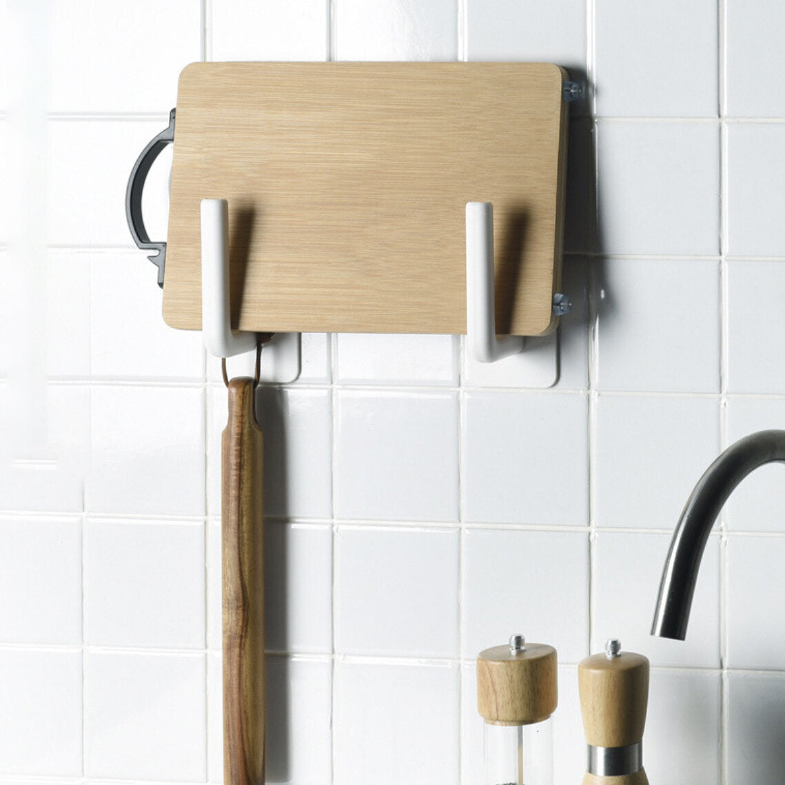 2件裝- L型多用途無痕掛架 無痕貼萬用掛架 紙巾架 杯架 鍋蓋架 滾筒衛生紙架 多功能免打孔壁掛置物架牆面收納架粘鉤 多功能免打孔強力掛鉤廚房置物排鉤衛生間浴室廁所紙巾架