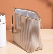 Japanese style portable thermal bag lunch box bag thickened aluminum foil ice bag lunch box bag lunch bag waterproof portable thermal bag insulated lunch box bag thermal bag lunch bag thickened with rice bag lunch bag