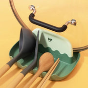 日式 多功能煲蓋架 湯勺墊擱物 擱勺 置物器 打蛋器架 多功能防燙架 整理架 鍋鏟置物架 耐熱 防滑瀝油餐具墊 廚具 (綠色)