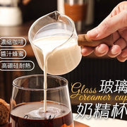 100ml glass creamer cup wooden handle milk cup glass cup milk cup coffee cup sauce cup espresso cup double mouth cup (double mouth straight style/100ml)