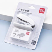 【1個裝-白色】得力 迷你 mini 釘書機+640枚釘 套裝 訂書機 小號 釘書器 小型 小學生用 中學生用 ［平行進口］