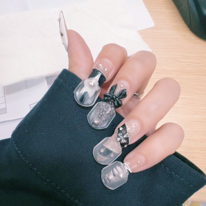 打字神器！美甲敲鍵盤保護套｜長指甲專用 緩衝減震不痛 防磨損 取戴方便 可循環使用｜超軟矽膠鍵帽 Office辦公室必備 護甲套 女生用上班返工打字 電腦遊戲電競護甲器 指甲護理（一套10個）- View 10-ManyMart 萬嚟買