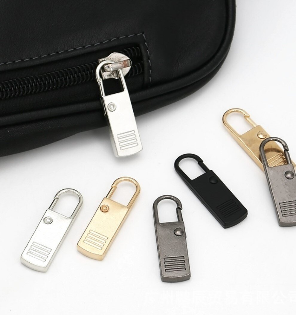 2 easy-to-install zipper buckles, detachable sliders, pull pendants, clothing metal pull tabs, school bags, luggage zippers, zipper tabs, zipper pull accessories, one black and one silver, set of 2