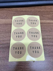 60个Thank you贴纸多谢贴纸感谢贴纸小礼物贴纸牛皮贴纸赠品贴礼物贴万用贴婚礼小物封口贴卖家必备烘焙包装贴纸标签封口贴（圆形牛皮色/1张6个x10张套装/共60个）