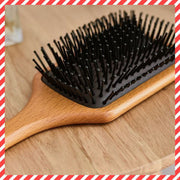 木质气垫梳｜Paddle Brush ｜按摩木梳美发(中间一个孔没有梳齿是产品设计用来让空气流动的, 并不是坏了, 请放心使用)