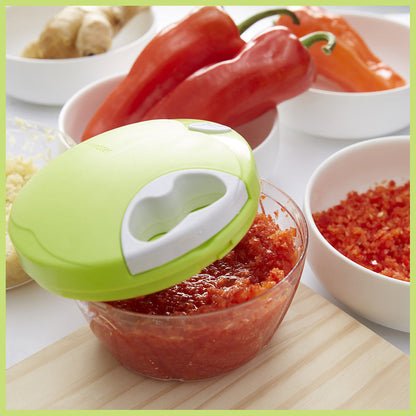 手拉蒜蓉器/切碎粒神器/切菜器 【安全·耐用·可靠】手拉式攪碎機小旋風家用廚房小型手動大蒜切蒜剁辣椒神器 蒜泥絞肉機 Kitchen Food Mincer 拉蒜神器家用迷你蒜泥器 搗蒜器 多功能滾筒