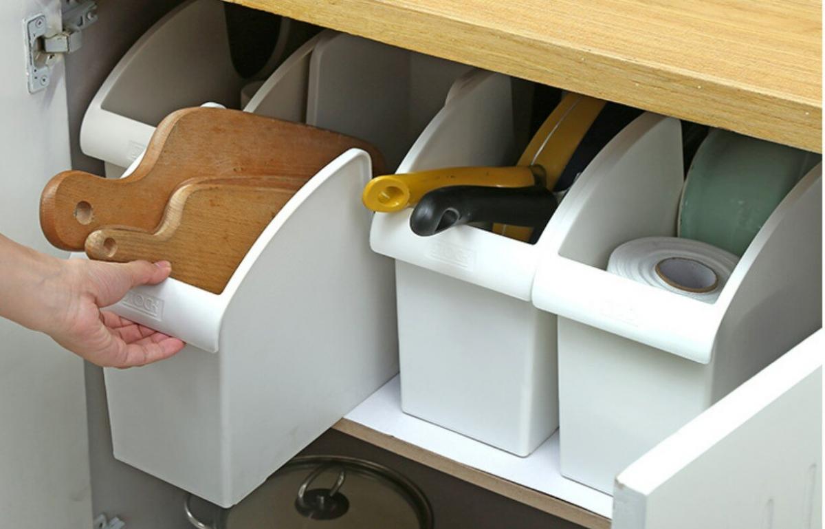 Japanese-style universal wheeled storage box white kitchen storage rack storage pot lid rack spice rack multi-functional bathroom cosmetics storage organization box storage box