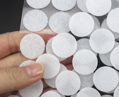 [20 pieces] 20mm round Velcro [white] (each piece consists of a hook surface and a rough surface) Window sticker