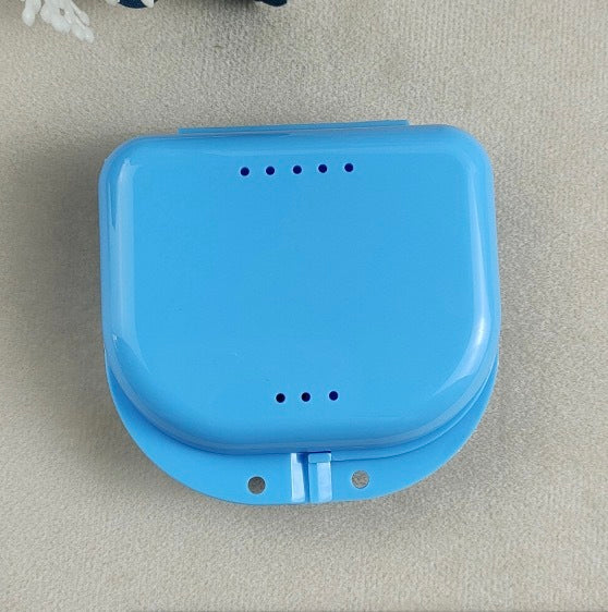 [1個裝-藍色] 帶孔小牙盒 假牙盒 義齒盒 牙套盒 [平行進口] 儲物盒