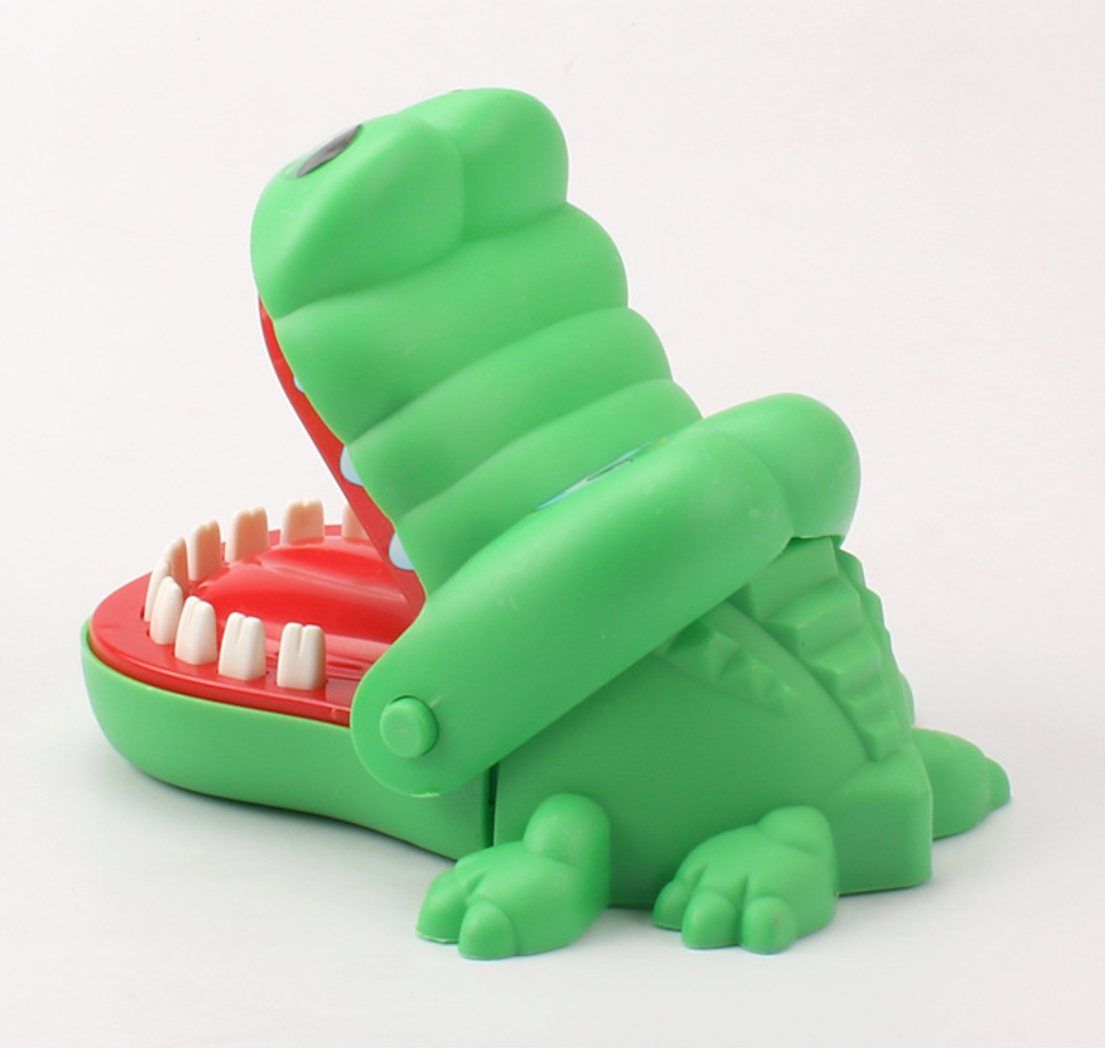 Large crocodile finger biting toy shark tooth extraction game hand biting crocodile parent-child children's prank toy cognitive toy