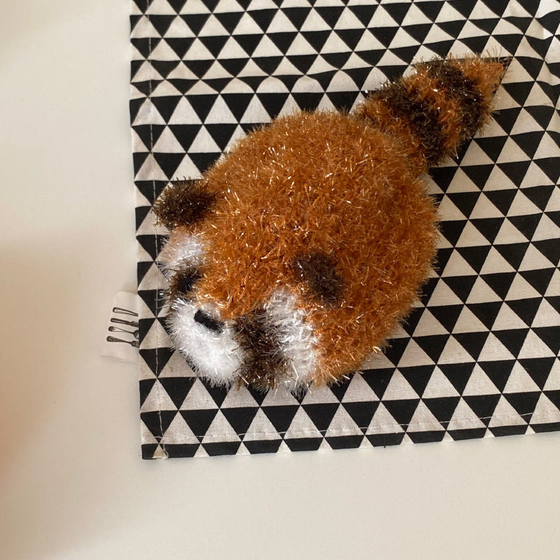 Japanese Zakka red panda scouring pad powerfully removes oil stains, cute kitchen dishes, pots and pans, dish towels, cartoon home toilet, bathroom cleaning sponge (brown)
