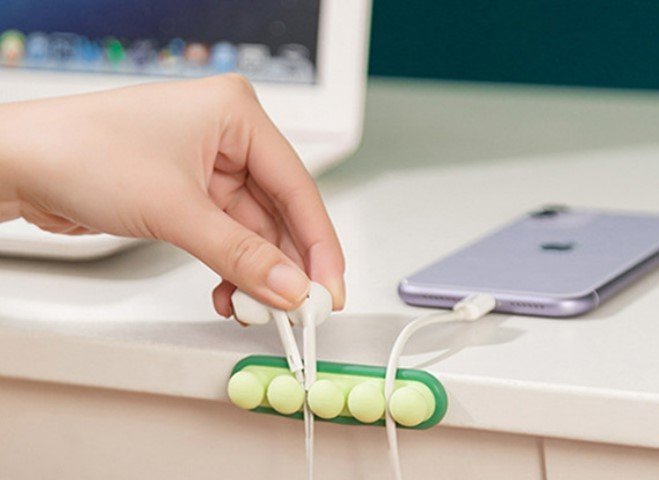(2 pcs) Desktop Cable Clips/Cable Holders Silicone Cable Organizer Self-Adhesive Cable Winders Data Cable Winders