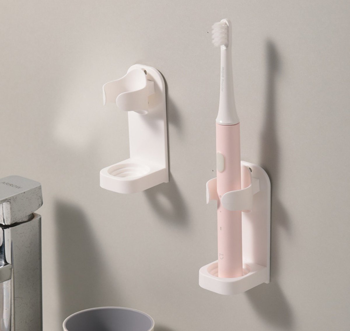 2PCS Punch-Free Japanese Style Simple Toothbrush Holder Wall-Mounted Suction Cup Storage Rack Muji Style Electric Toothbrush Wall Mount Punch-Free Toothbrush Holder Wall-Mounted Holder Suction Cup Storage Rack Bathroom Toothbrush Organizer Draining