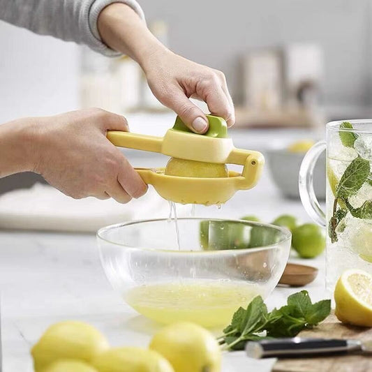 Manual lemon juicer household small mini portable juicer simple juicer