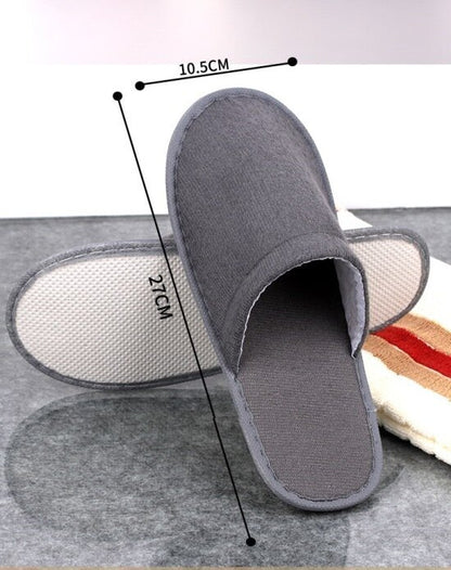 5 pairs of gently brushed plush disposable slippers, adult style (random colors)